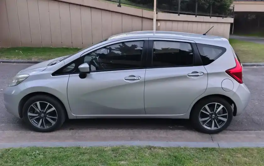 Nissan Note 1.6 Exclusive 110Cv Cvt 2016 - foto 3