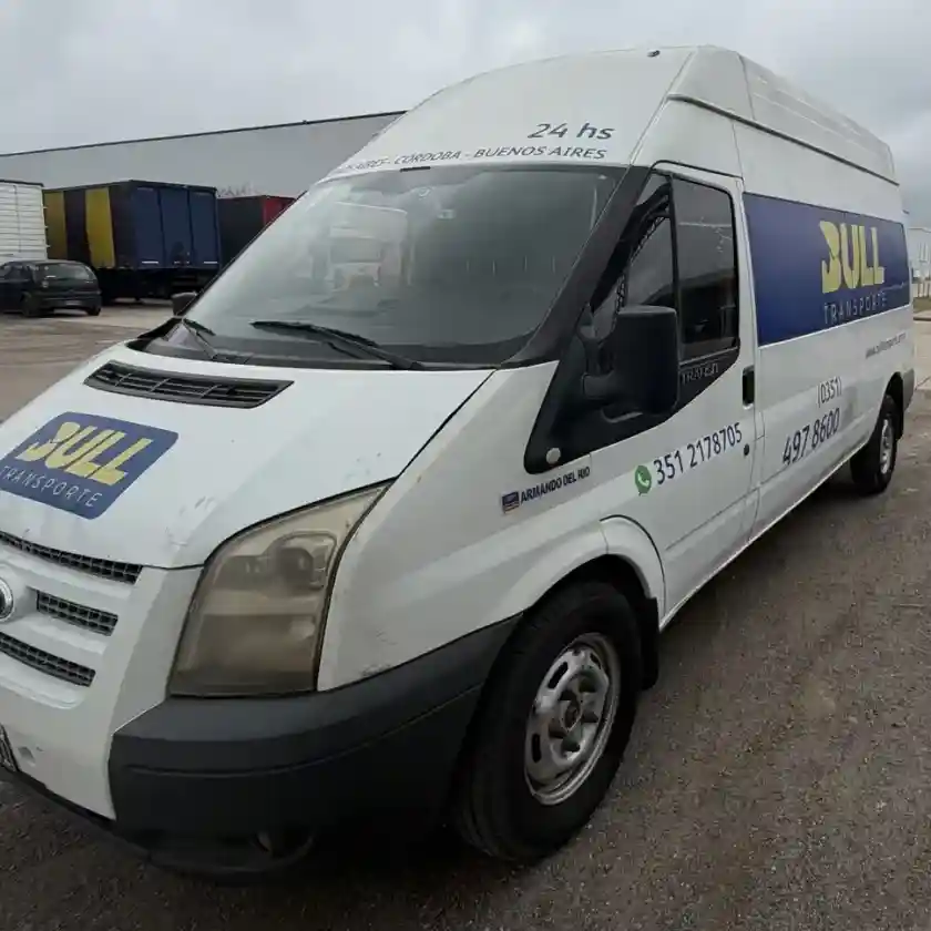 Ford Transit 2.2 Furgon Corto Tdci Aa Tm (2933) 2014 - foto 1