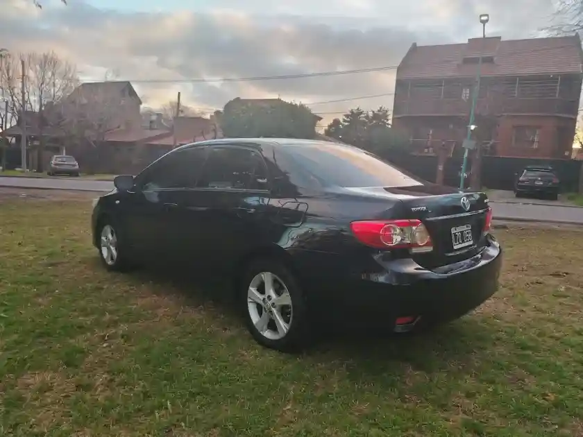Toyota Corolla 1.8 Xei Mt 136Cv 2012 - foto 3