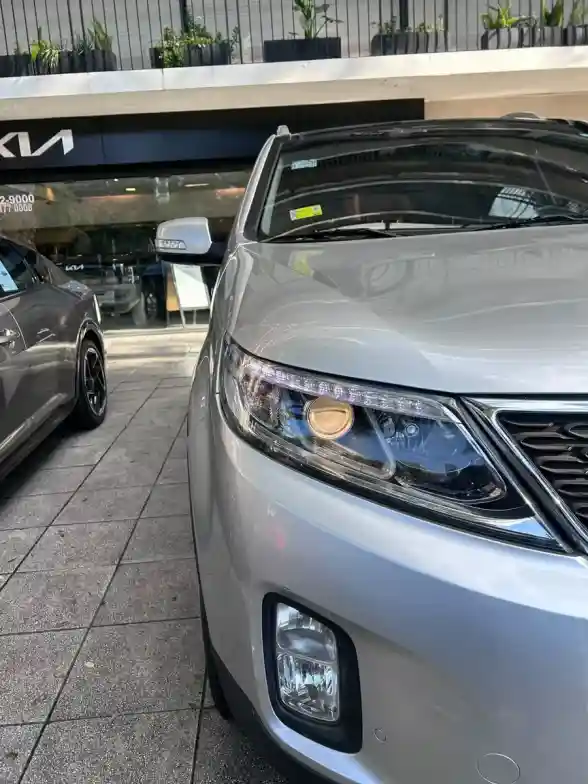 Kia Sorento 2.4 Ex 4X2 6At 2012 - foto 2