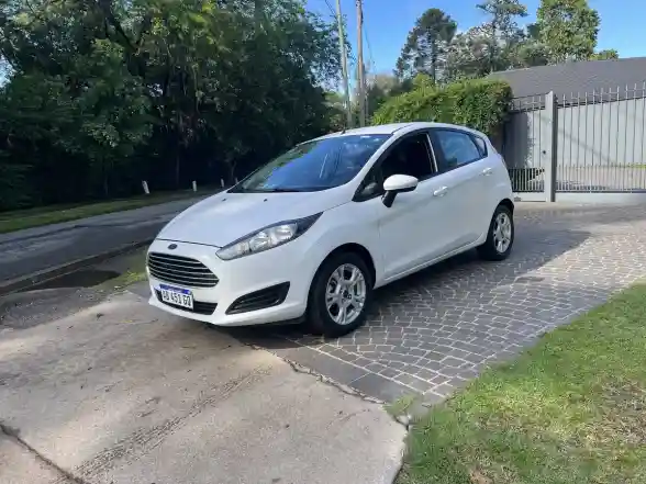 Ford Fiesta Kinetic 2017 - foto 1