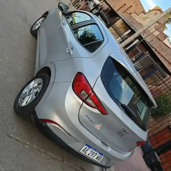 Fiat Argo 1.3 Drive Gse Pack Conectividad 2020 - foto 3