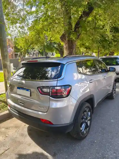 Jeep Compass 1.3 Longitude A T6  4X2 2022 - foto 2