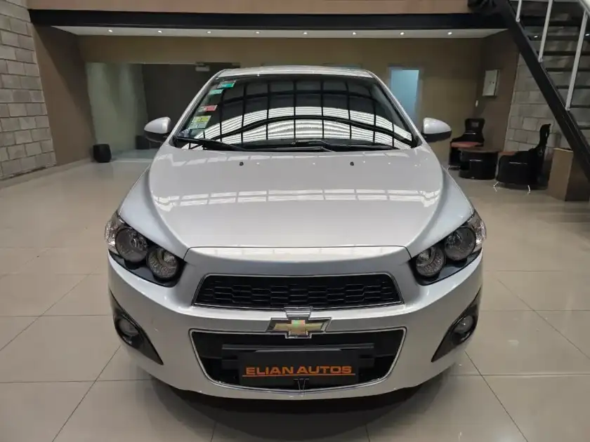 Chevrolet Sonic 1.6 Lt 2013 - foto 2