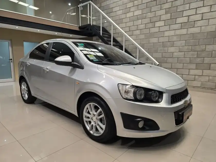 Chevrolet Sonic 1.6 Lt 2013 - foto 3
