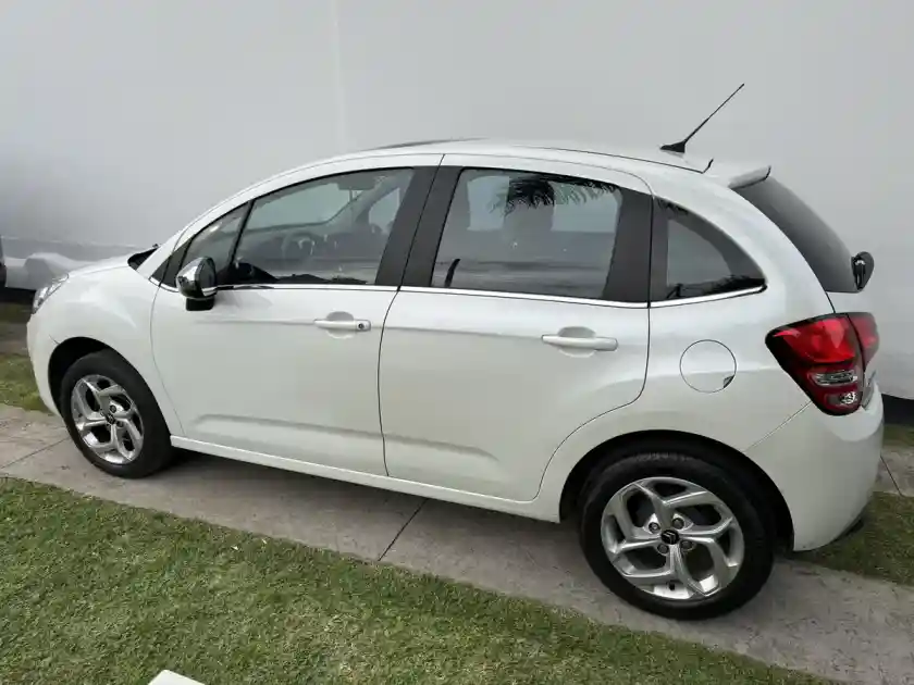Citroën C3 1.6 Vti 115 Shine 2019 - foto 2