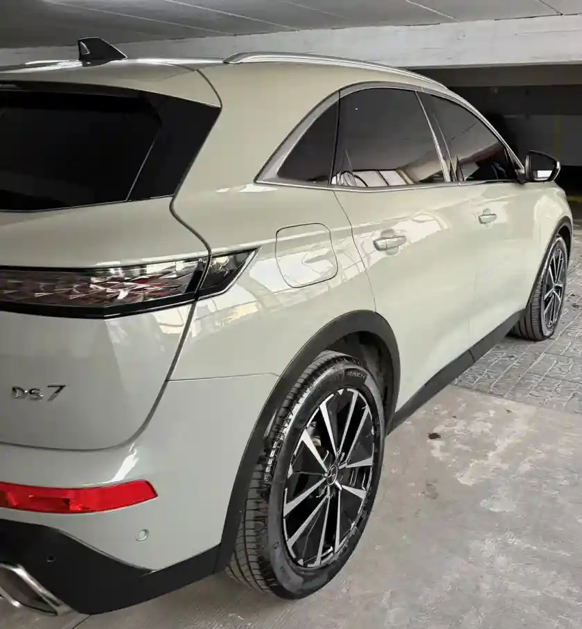 D.s. Ds7 Crossback 1.6 Bastille 215 At8 2024 - foto 4