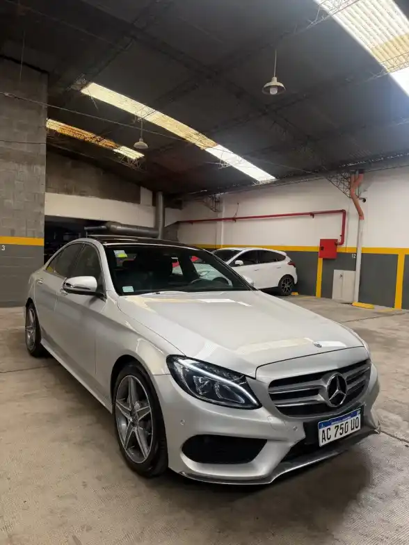 Mercedes-Benz Clase C 2.0 C250 Amg-Line 211Cv 2018 - foto 3