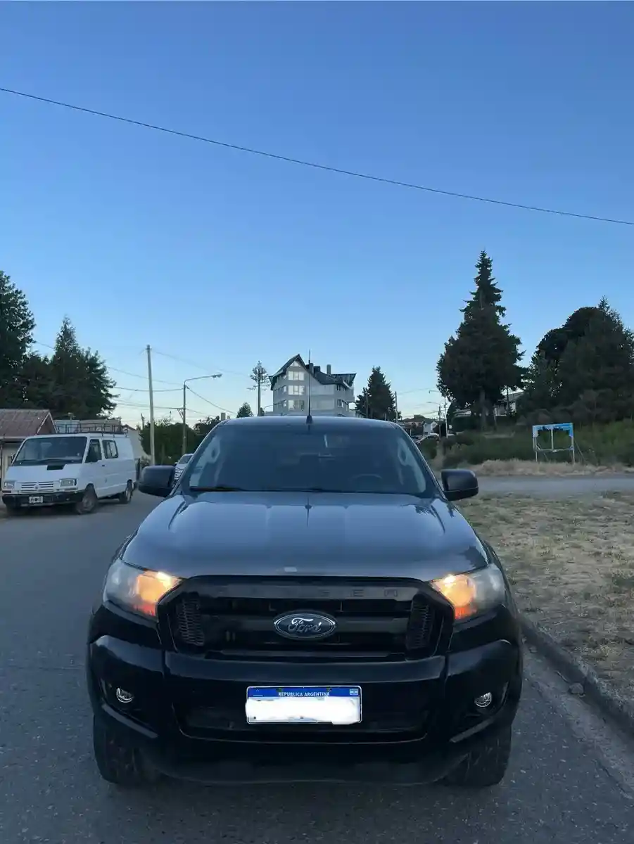 Ford Ranger 2.5 Cs Ivct Xl 166Cv 2017 - foto 2