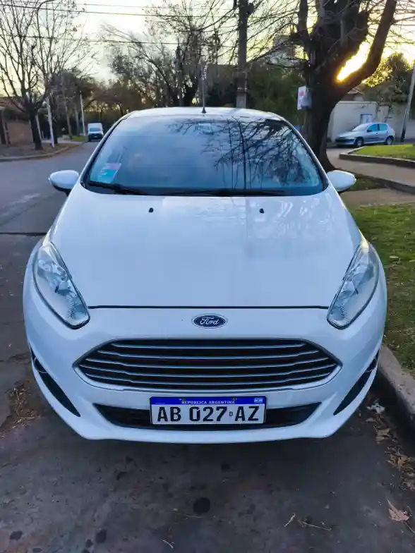 Ford Fiesta Kinetic 1.6 S Plus 120Cv 2017 - foto 3