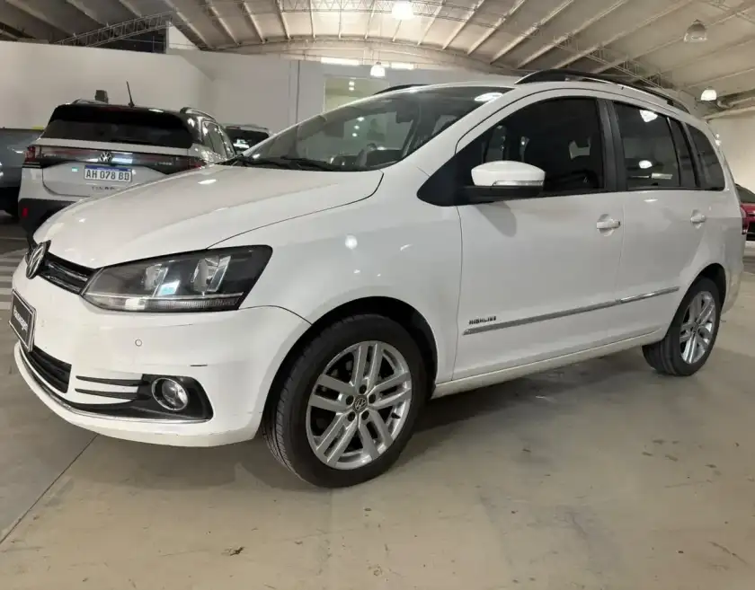 Volkswagen Suran 2016 - foto 1