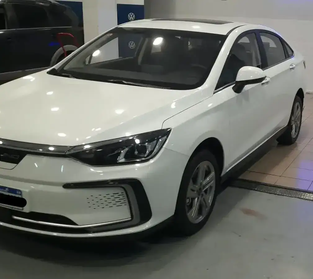 Baic Eu5 0.0 Eu5 2025 - foto 1