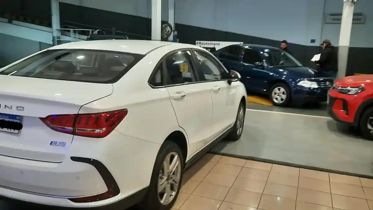Baic Eu5 0.0 Eu5 2025 - foto 4