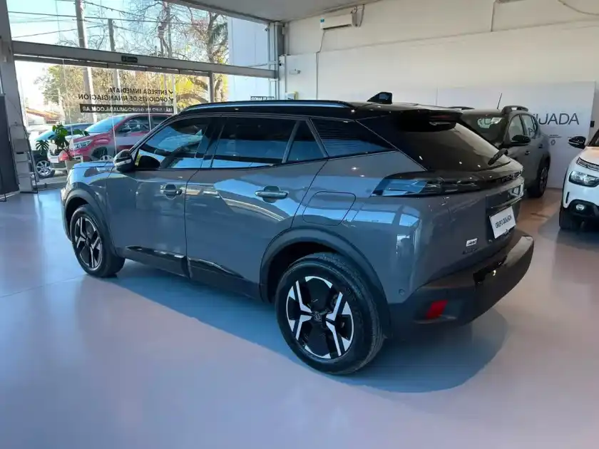 Peugeot 2008 1.0 T 200 Gt Cvt L24 2025 - foto 4