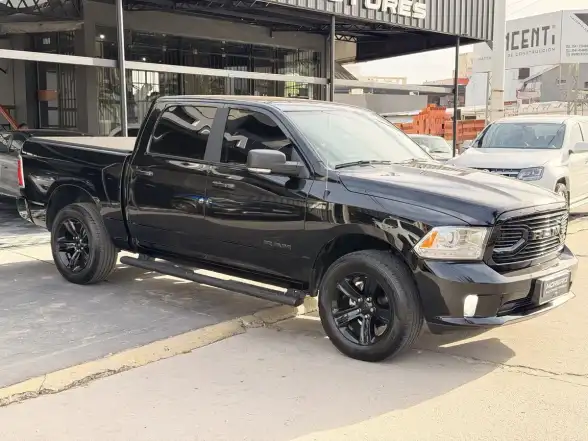 Ram 1500 5.7 Laramie Atx V8 2023 - foto 4