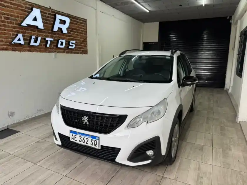 Peugeot 2008 1.6 Allure Am20 2020 - foto 1