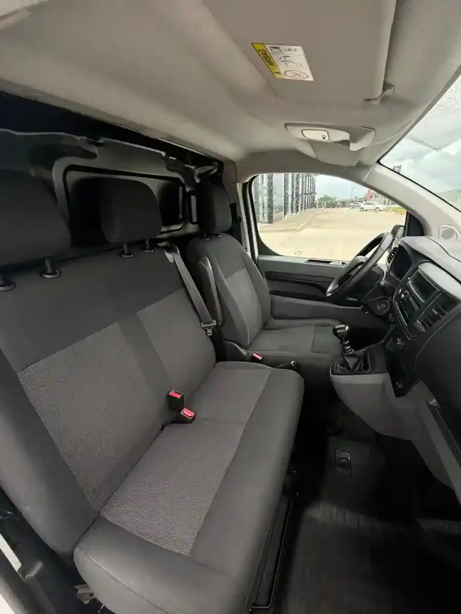 Peugeot Expert 1.6 Hdi Confort 2022 - foto 5