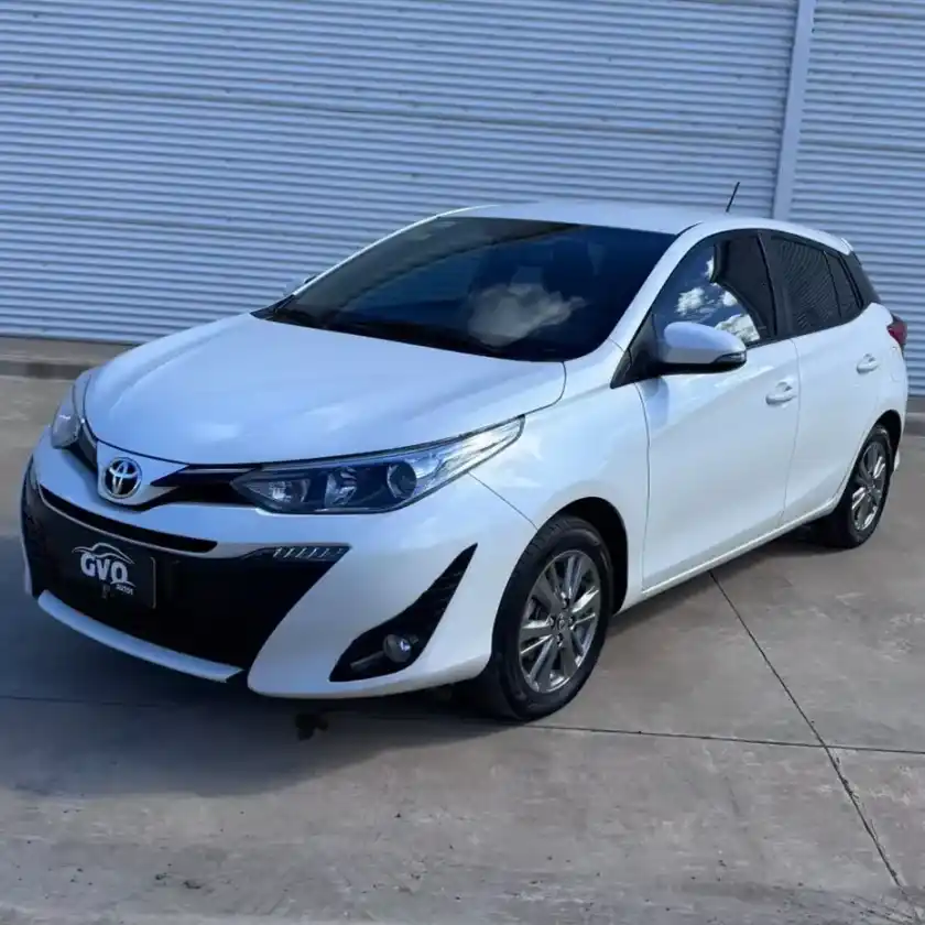 Toyota Yaris 1.5 107Cv Xls Cvt 2020 - foto 1