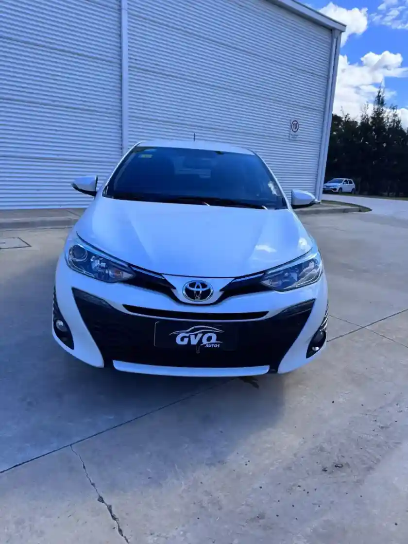 Toyota Yaris 1.5 107Cv Xls Cvt 2020 - foto 2