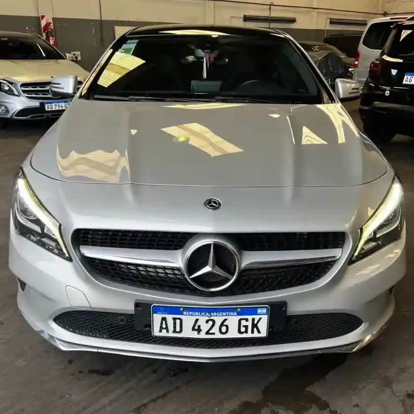 Mercedes-Benz Clase Gla 1.6 Gla200 Urban 156Cv 2019 - foto 5