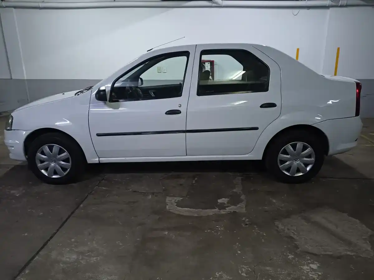 Renault Logan 1.6 Authentique 85Cv 2014 - foto 5