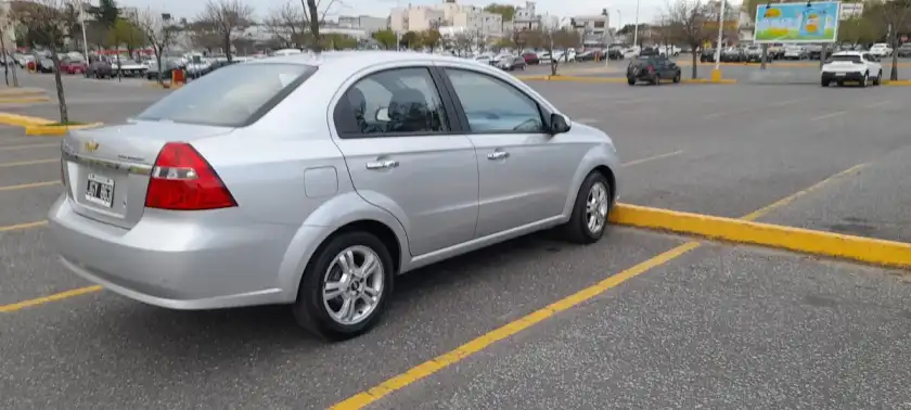Chevrolet Aveo 1.6 Lt 2010 - foto 3