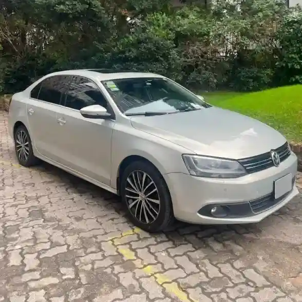 Volkswagen Vento 2.0 Sportline Tsi 200Cv Dsg 2011 - foto 1