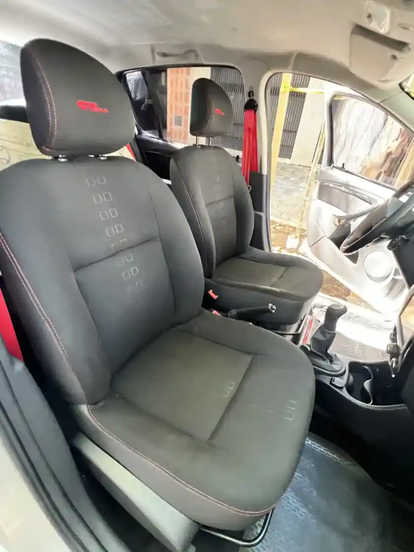 Renault Sandero 1.6 Gt Line Nav 105Cv 2013 - foto 5