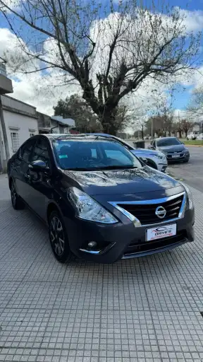 Nissan Versa 1.6 Exclusive At 2017 - foto 4