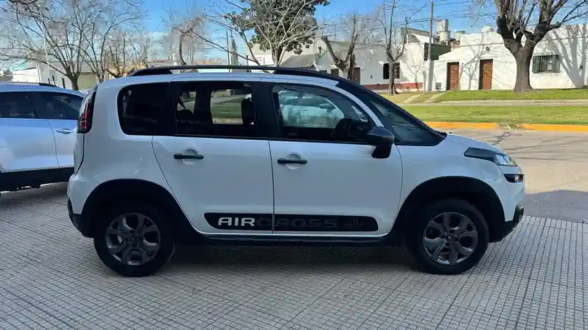 Citroën C3 Aircross 1.6 Vti 115 Feel 2020 - foto 4