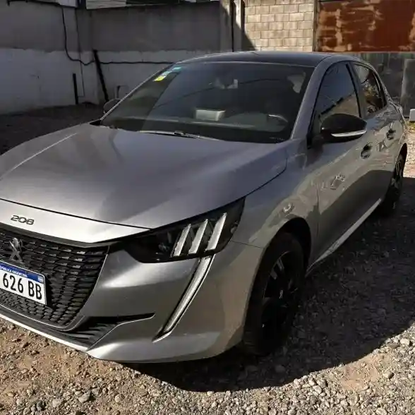 Peugeot 208 1.6 Style Tiptronic 2024 - foto 1