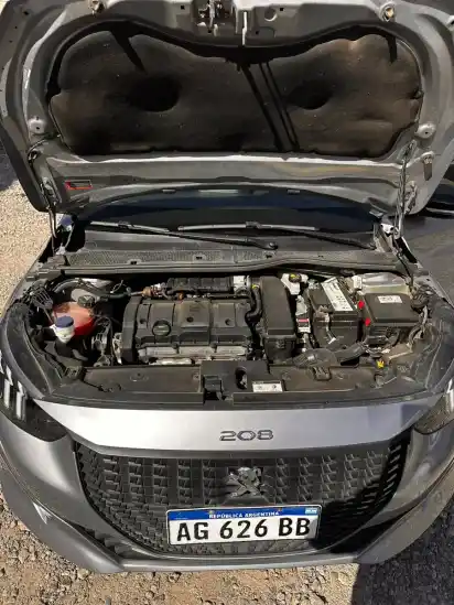 Peugeot 208 1.6 Style Tiptronic 2024 - foto 2