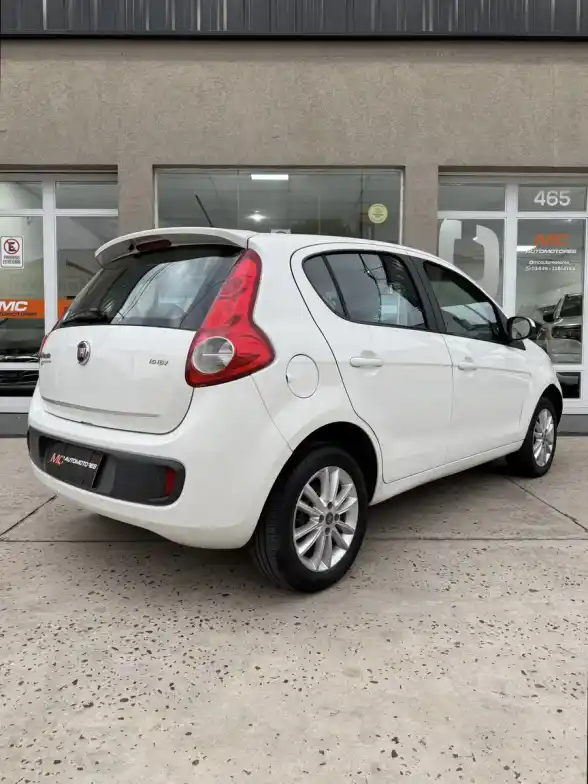 Fiat Palio 1.6 Essence 115Cv 2015 - foto 4