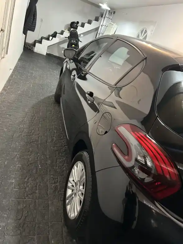 Peugeot 208 1.6 Allure Nav Tiptronic 2017 - foto 4