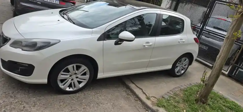 Peugeot 308 2.0 Allure Plus 2015 - foto 1