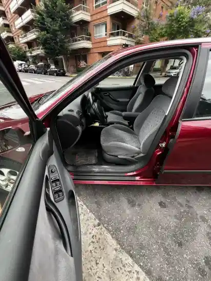 Seat Toledo 1.8 125 Hp 2003 - foto 4