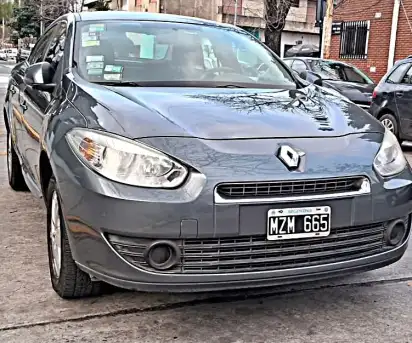 Renault Fluence 1.6 Confort Plus 110Cv 2013 - foto 5