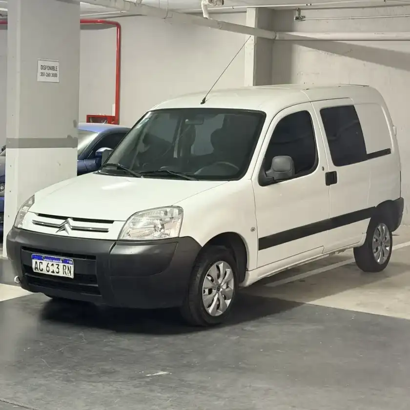 Citroën Berlingo 1.6 Hdi 92 Bussines Mixto 2018 - foto 1