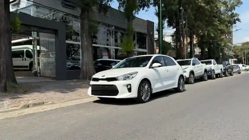 Kia Rio 1.6 Sx 4At 2021 - foto 1