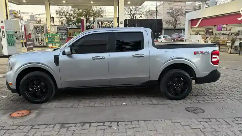 Ford Maverick 2.0 Ecoboost Lariat At8 4Wd 2023 - foto 2