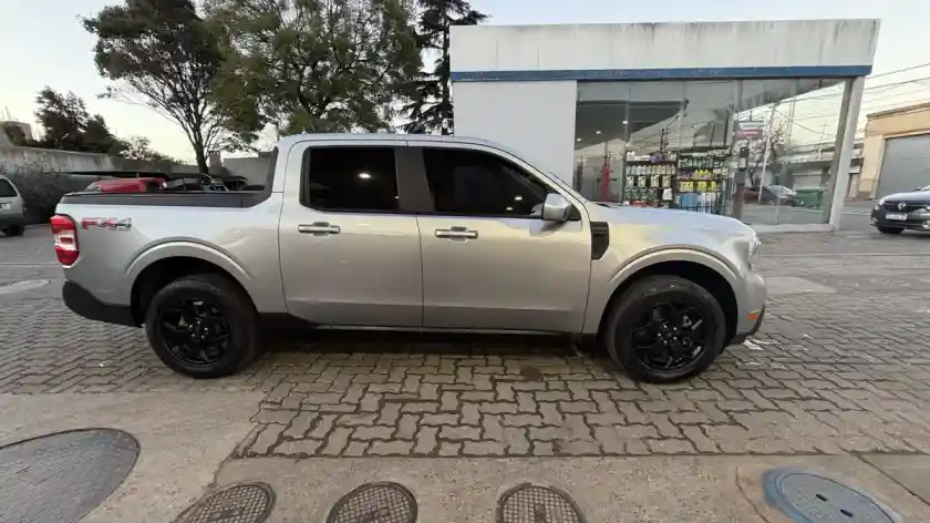 Ford Maverick 2.0 Ecoboost Lariat At8 4Wd 2023 - foto 3