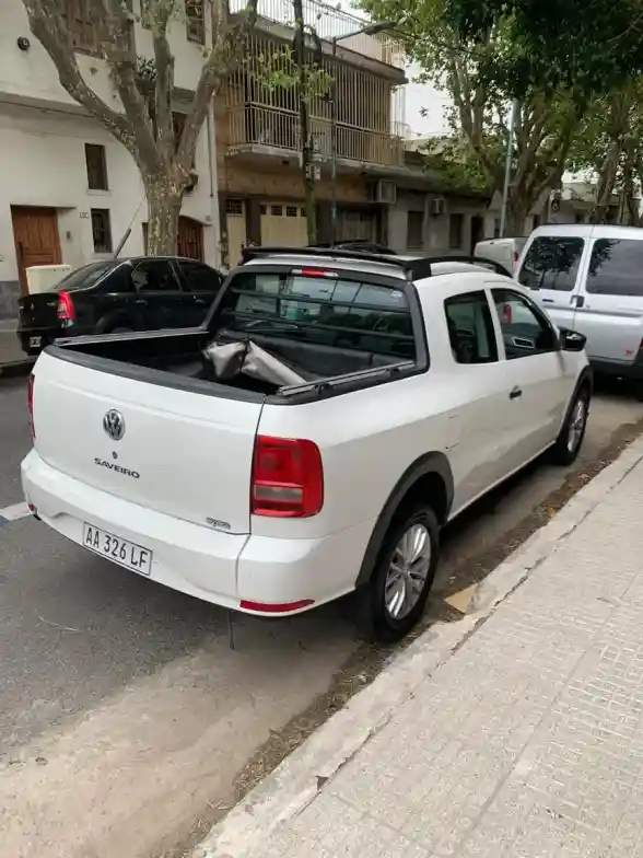 Volkswagen Saveiro 1.6 Gp Cd 101Cv Pack High 2016 - foto 2