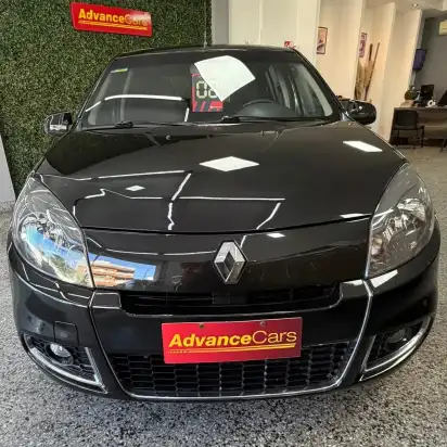 Renault Sandero 1.6 Privilege Nav 105Cv 2013 - foto 3