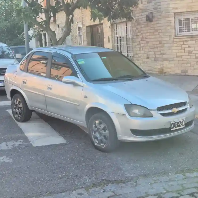 Chevrolet Classic 1.4 Lt Spirit 2011 - foto 3