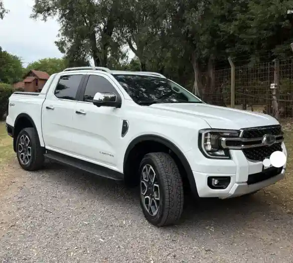 Ford Ranger 3.0 V6 Cd 4X4 Limited + At 250Cv 2026 - foto 1