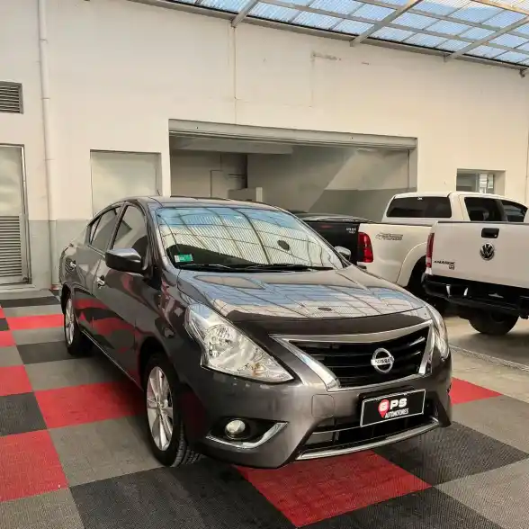 Nissan Versa 1.6 Advance Mt 2015 - foto 2