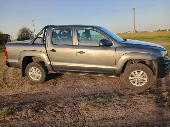 Volkswagen Amarok 2.0 Cd Tdi 140Cv Trendline 2022 - foto 2