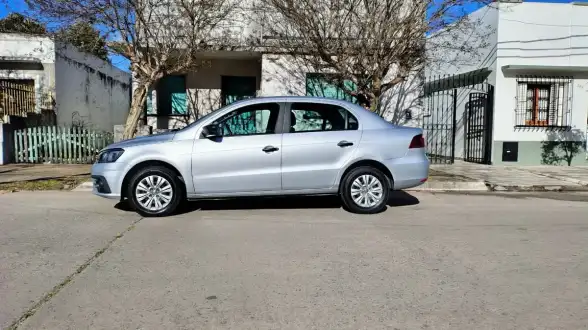 Volkswagen Voyage 1.6 Trendline 101Cv 2019 - foto 4