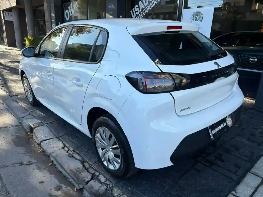 Peugeot 208 1.6 Like Pack 2021 - foto 4