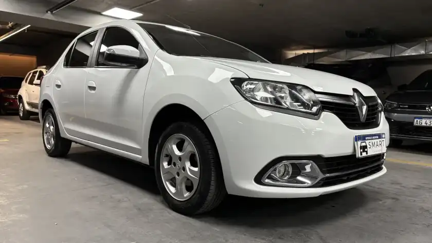 Renault Logan 1.6 Privilege 105Cv 2019 - foto 4